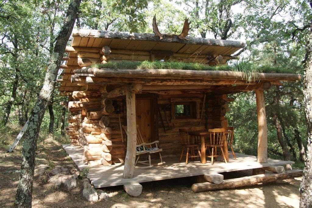 Chez Buddy - cabane de trappeur 53 Chemin du Roi des Bois, 07340 Peaugres