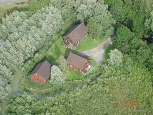 Chic Chalet in Quend Plage les Pins with Barbecue