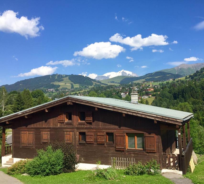 Close to the village - Chalet 4 Bedrooms, Mont-Blanc View 50 Allée du Domaine de Prariand, 74120 Megève