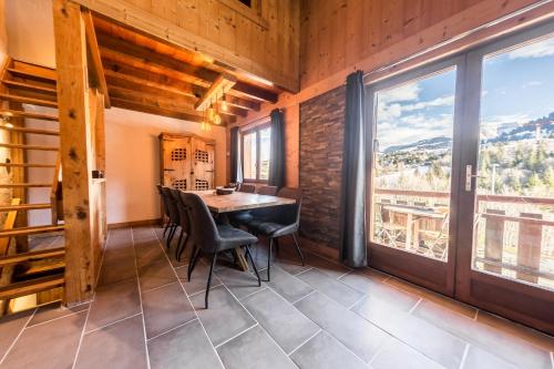 Close to the village - Chalet 4 Bedrooms, Mont-Blanc View