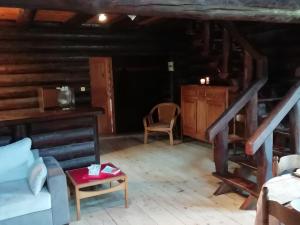Cosy Chalet in Quend Plage les Pins with Barbecue