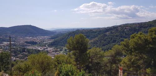 Chalet Côte d'Azur Piscine Terrasse et Vue Mer Drap france