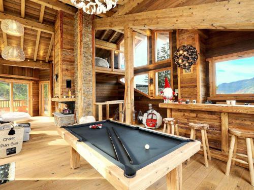 Chalet Chalet Courchevel, 6 pièces, 12 personnes - FR-1-575-20 Route de l'Etrivaz La Tania Courchevel