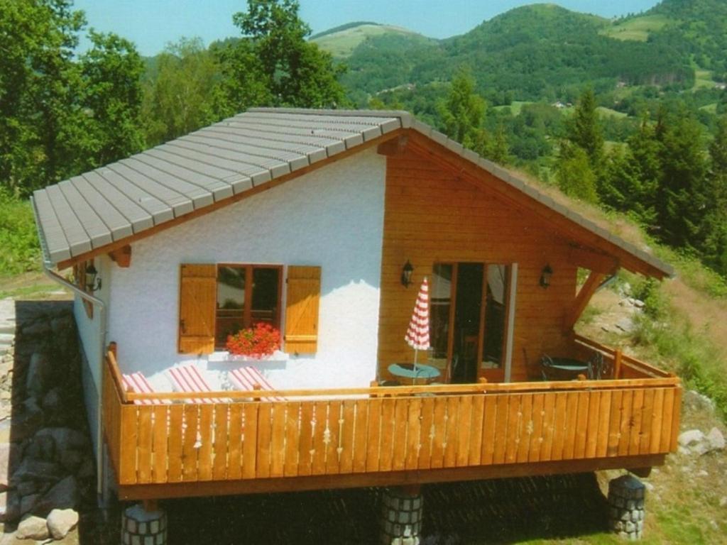 Chalet Cozy chalet with a dishwasher, in the High Vosges  88160 Le Ménil