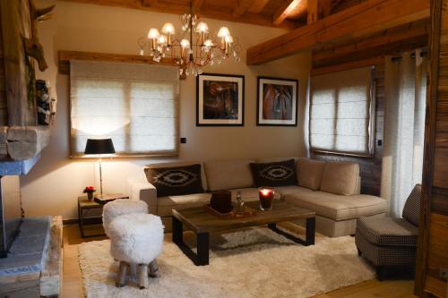 Chalet Chalet de l'Atray - 1066 Chalets1066 1921 Route des Chavannes Les Gets