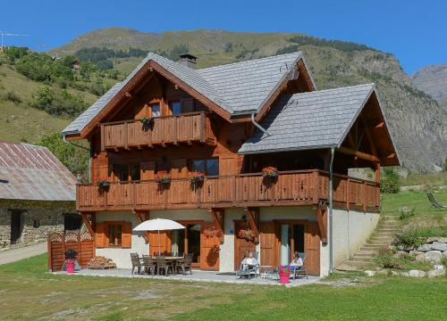 Chalet Chalet de Pont Peyron Gîte de L'Ours Les Vernes Orcières