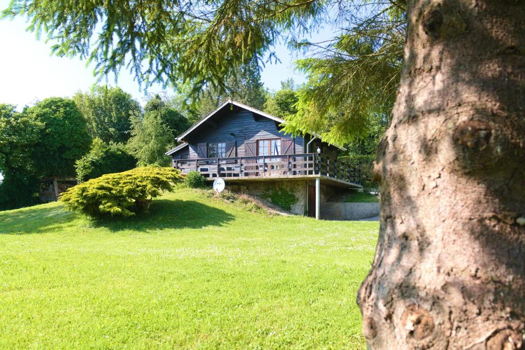 Chalet Chalet des Sept Pins 1 Rue de la Cavée, 62170 Marles-sur-Canche