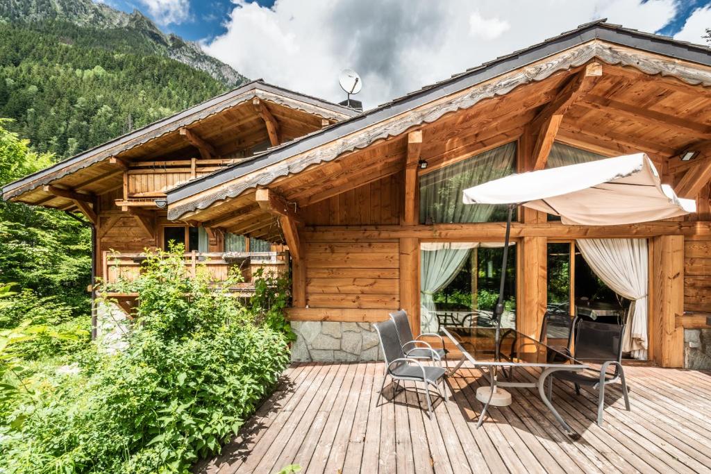 Chalet Eden Luxury Chalet Chamonix Gaillands 729 Route des Gaillands 74400 Chamonix-Mont-Blanc