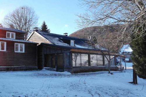 Chalet en pleine nature pour 12 personnes Besse-et-Saint-Anastaise france