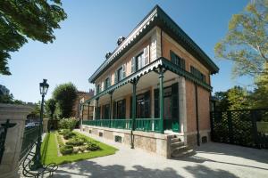 Exceptionnel Chalet Napoléonien avec piscine