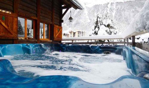 Chalet Falcon - Spacious Argentiere Chalet with Hot Tub Chamonix-Mont-Blanc france