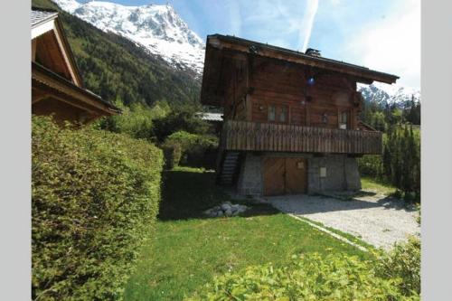 Family Chalet Central Chamonix Mont Blanc Views