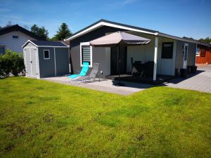 Chalet Ferienhaus MaLeFi 1 am Gülser Moselbogen Am Gülser Moselbogen 20 Campingplatz 56072 Coblence Rhénanie-Palatinat