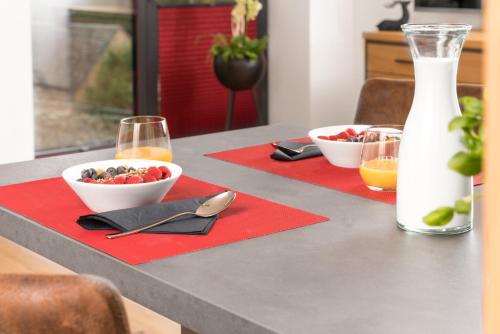 Appartement Chalet-Ferienwohnung Kornspeicher, 70 qm, Wellness/Fitness/Sauna – Bergrödelhof 2 Bergstraße Feilitzsch