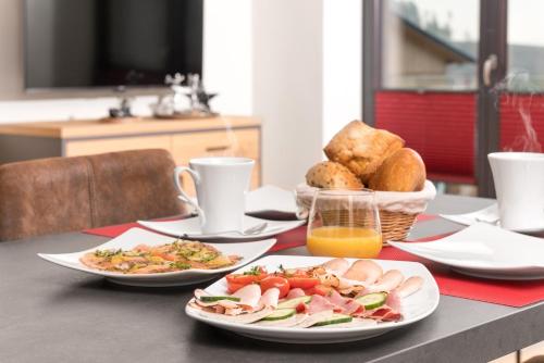 Appartement Chalet-Ferienwohnung Sonnenidyll, 51 qm, Wellness/Fitness/Sauna – Bergrödelhof 2 Bergstraße Feilitzsch