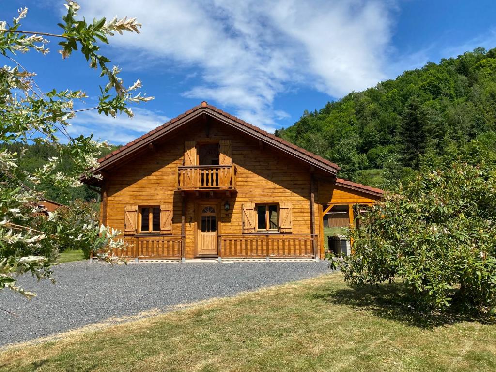 Chalet Gîte Chalet avec bain nordique 11 pers Hautes Vosges 39 Habaurupt 88230 Plainfaing