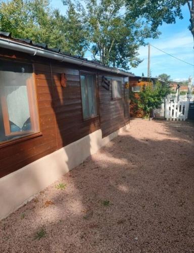 Gite chalet tout confort et au calme à Montaiguët en Forez