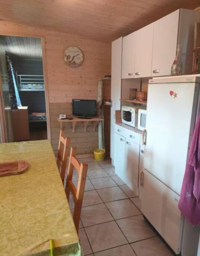 Gite chalet tout confort et au calme à Montaiguët en Forez
