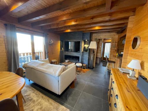 Haut de Chalet L'entasse n°9