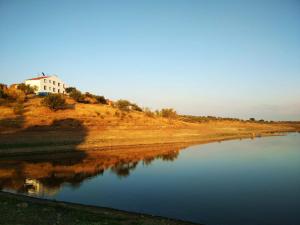 Chalet Herdade Monte da Tapada Alqueva 7220-000 Alqueva Alentejo