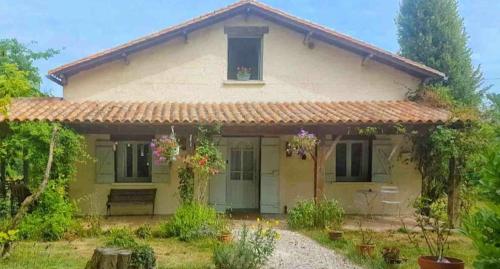Holiday Chalet 1 set in beautiful country side