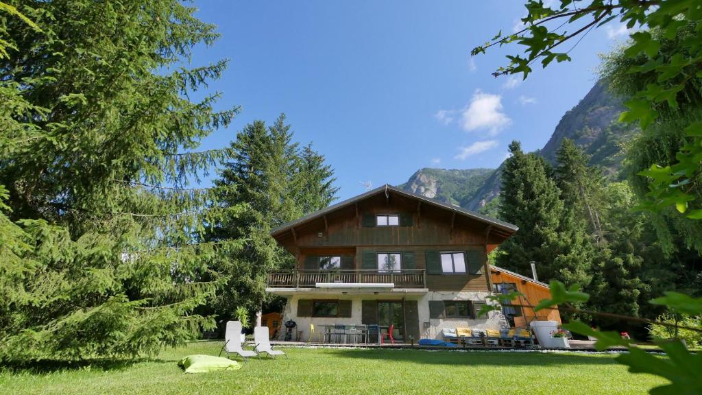 Chalet House N Alpes LIEU DIT LES ESSOULIEUX 38520 Le Bourg-dʼOisans