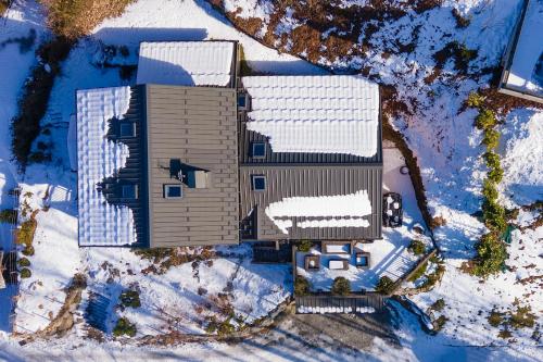 IMMOBILIER DE MONTAGNE - LA COLLECTION - CRESPIN