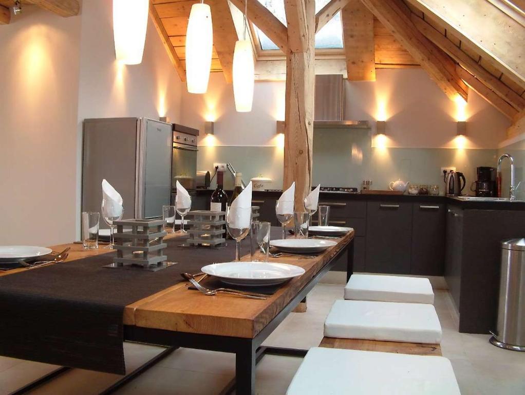 Chalet Impressive 3 Bedroom Chalet, 150m from ski lift 509 Route des Ouvertes 73210 La Plagne Tarentaise