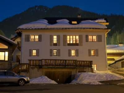 Impressive 3 Bedroom Chalet, 150m from ski lift