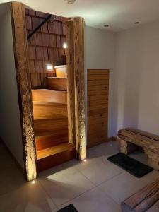 Impressive 3 Bedroom Chalet, 150m from ski lift