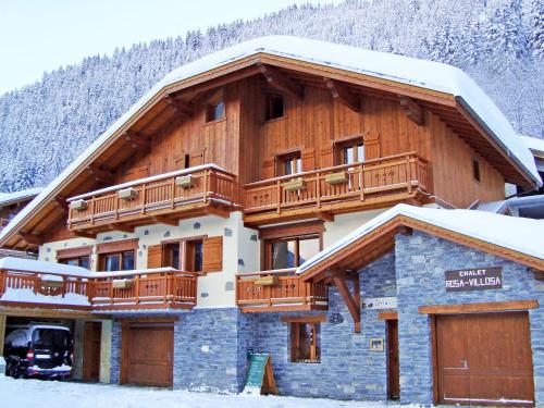 Chalet in Champagny en Vanoise with Vanoise summits Le Villard france