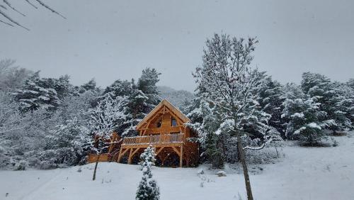 Lodge Chalet l'Empreinte quartier Drogon route d'auron Saint-Étienne-de-Tinée