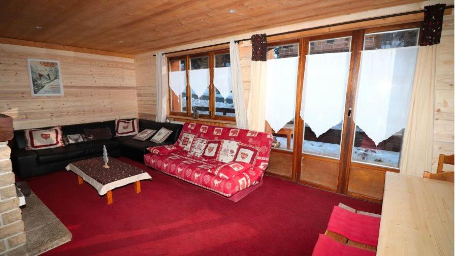 Chalet L'Eyssinette Appartement 8 / 10 couchages Cours Yves Brayer 05560 Vars