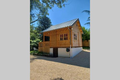 L'orée des bois , détente et calme .