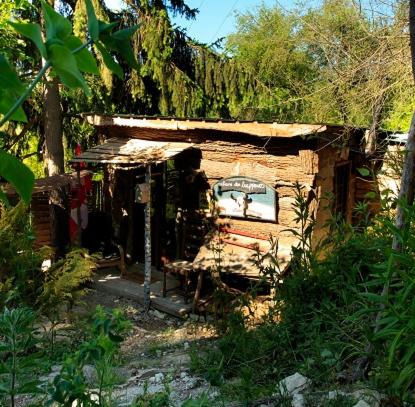 La Cabane des Trappeurs 18 Route de Compiègne, 60800 Crépy-en-Valois