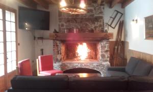 La Grange Des Biches