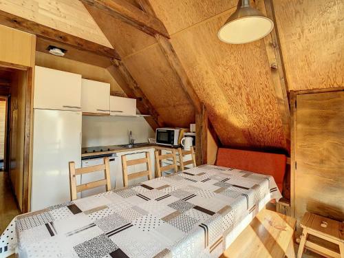 Chalet La Toussuire, 4 pièces, 10 personnes - FR-1-416-10 La Toussuire france