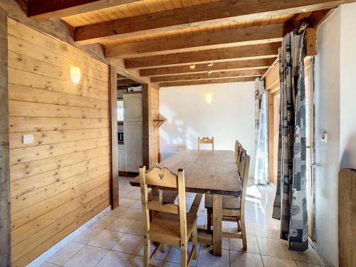 Chalet Chalet La Toussuire, 4 pièces, 10 personnes - FR-1-417-9 Quartier Les Plans -  - La Toussuire