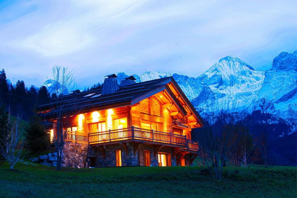 Chalets Chalet La Vigogne et Spa 231, route de la Chapelle du Bouchet, 74450 Le Grand-Bornand