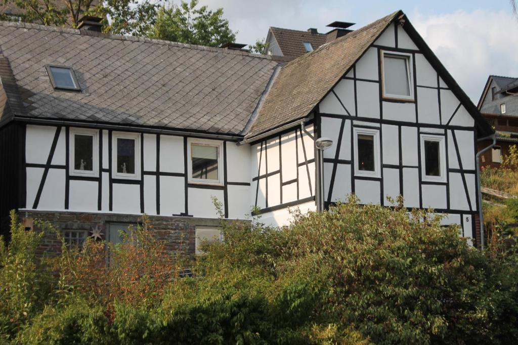 Chalet Landhuis Züschen 5 Hardtstraße 59955 Winterberg