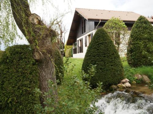 Large and cosy chalet beautiful surroundings