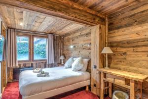 Large and familial chalet near the runs in Megève - Welkeys