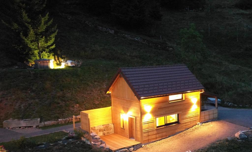 Le Cabanon de LaFermeDuNol 15 Chemin du Nol, 88250 La Bresse