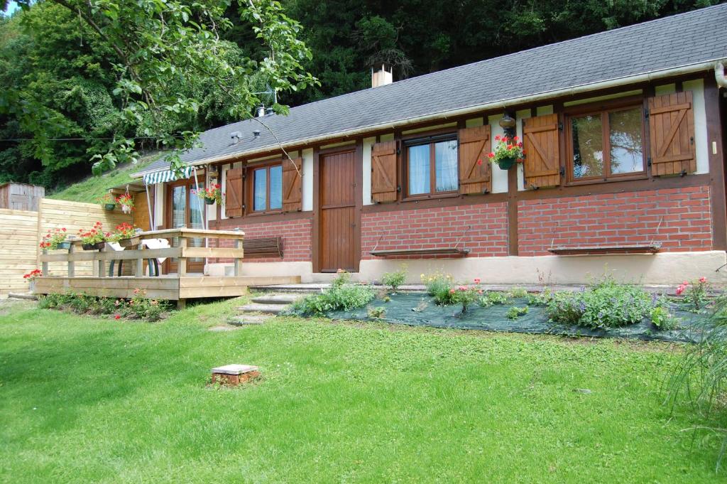 Chalet le chalet de la vallée La Vallée de la Risle 27500 Bouquelon