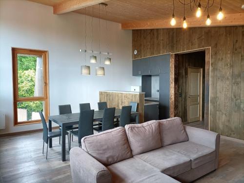 LE CHALET DES LONES avec espace bien-être