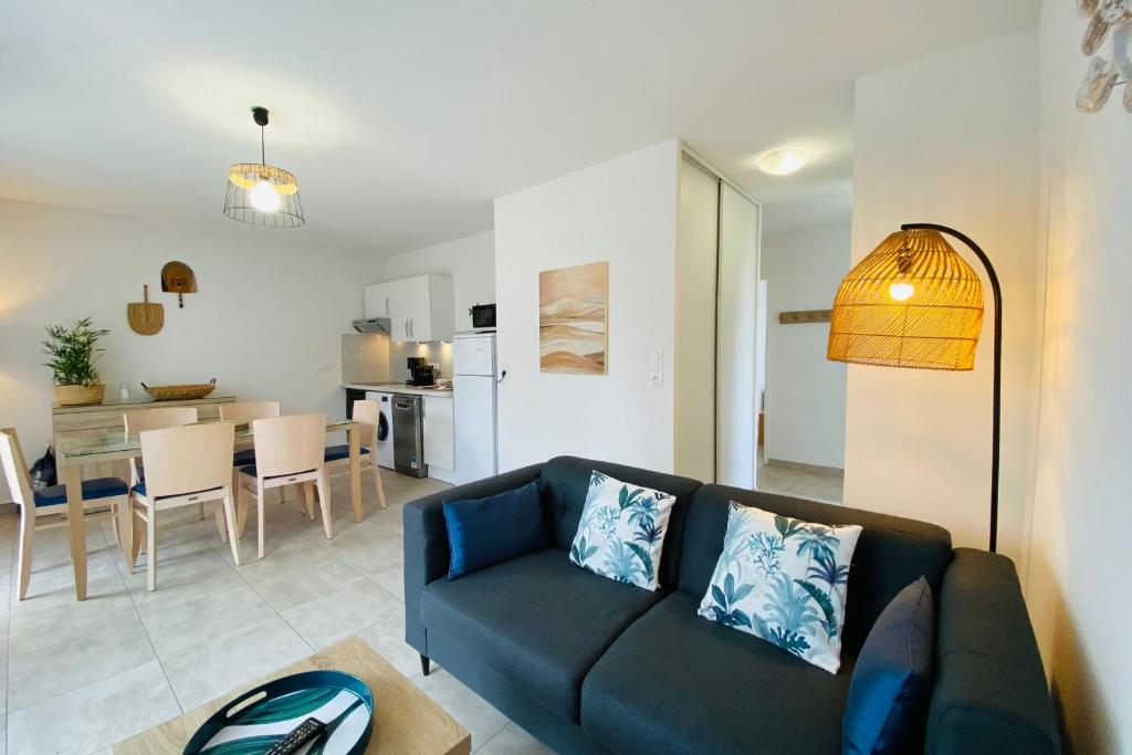Le chalet du bout du monde, en bord de rivière ! 77880 Grez-sur-Loing