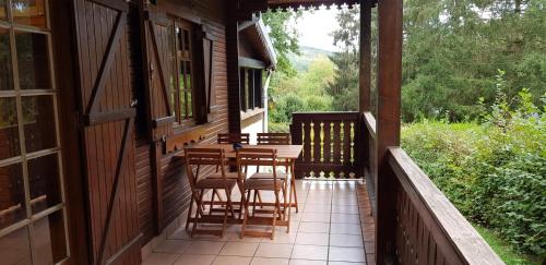 Le chalet du lac de chaumeçon au coeur du morvan