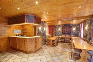Le Chalet Joly