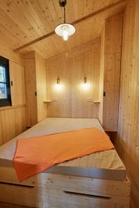 Le Jardin Saint Germain Lodges and Events