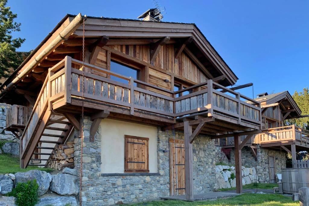 Le Koya : chalet de prestige à Bolquère 19 ter Avenue de Cerdagne, 66210 Bolquère-Pyrénées 2000